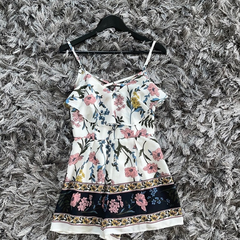 Trixxi Romper in Floral Pattern